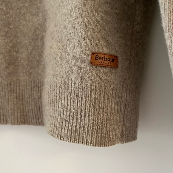 Barbour Sweater With half Zip MKN0585 Stone FW23/24 size small EUC - Picture 10 of 14